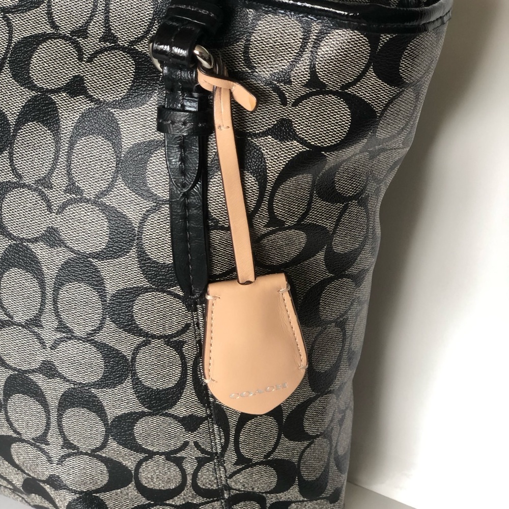 Coach Black Peyton Signature Tote - Picture 3 of 11
